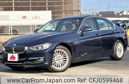 bmw 3-series 2014 GOO_JP_700050301430241225002