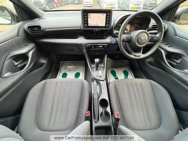 toyota yaris 2022 CFJ1847166 image 2