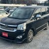 toyota voxy 2013 quick_quick_ZRR70W_ZRR70-0562114 image 16