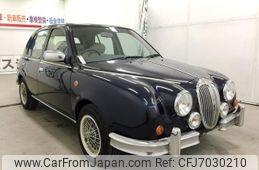 Mitsuoka Viewt 2001