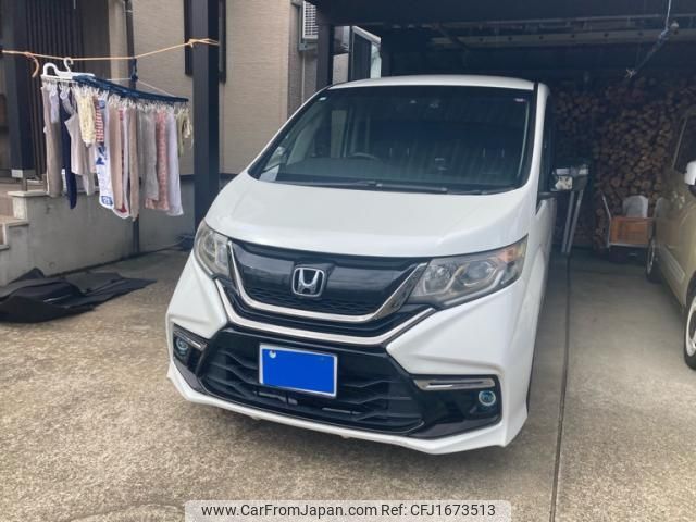 honda stepwagon 2016 CFJ1673513 image 1