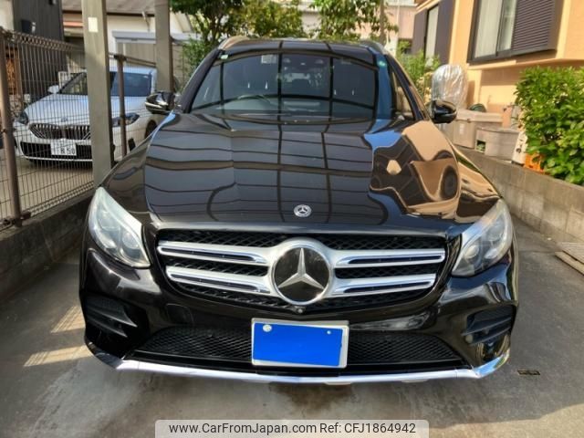 mercedes-benz glc-class 2017 CFJ1864942 image 1