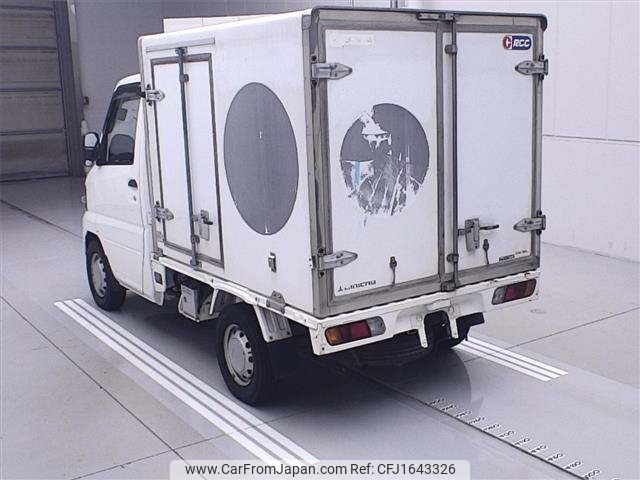 mitsubishi minicab-truck 2011 CFJ1643326 image 2