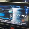 toyota voxy 2017 CFJ1676363 image 4