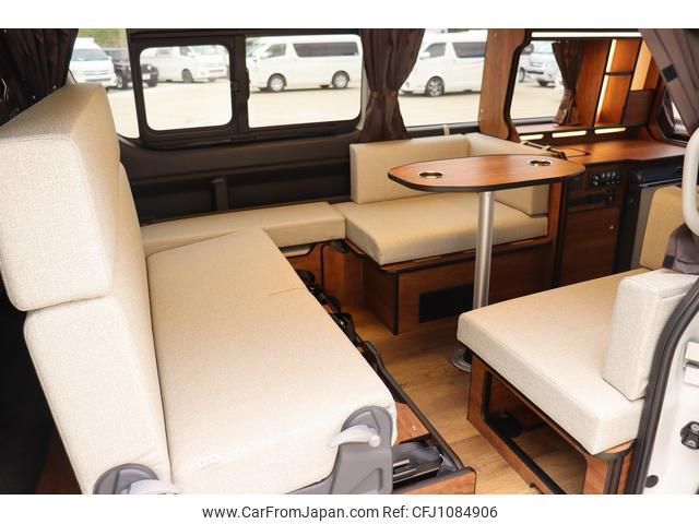 toyota hiace-wagon 2023 GOO_JP_700115013930250425001 image 2