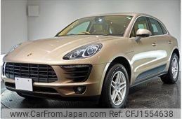 porsche macan 2015 CFJ1554638