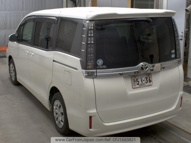 toyota voxy 2015 CFJ1663821 image 2