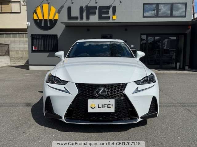 lexus is 2017 CFJ1707115 image 2