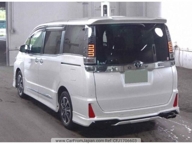 toyota voxy 2020 CFJ1706603 image 2
