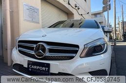 mercedes-benz a-class 2013 quick_quick_DBA-176042_WDD1760422J116352