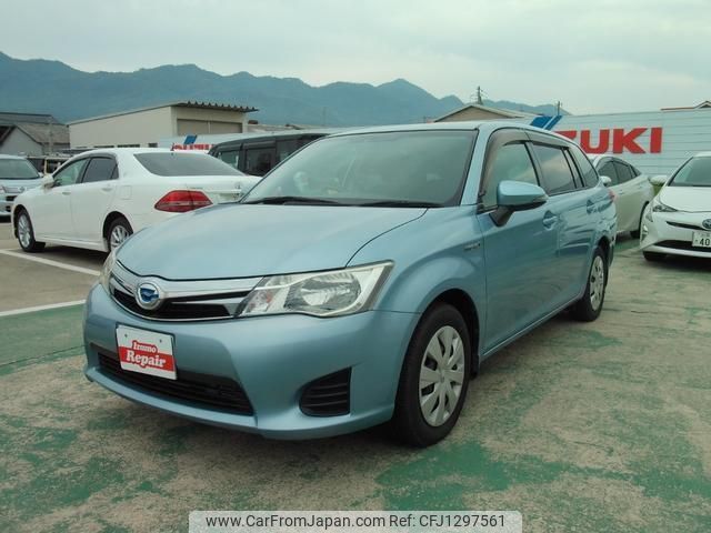toyota corolla-fielder 2013 quick_quick_NKE165G_NKE165-7029708 image 1