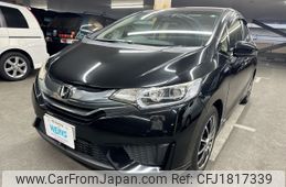 honda fit-hybrid 2013 CFJ1817339