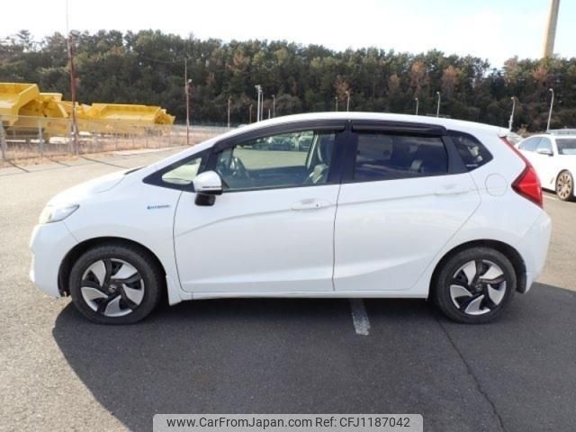 honda fit 2015 -HONDA--Fit DAA-GP5--GP5-3216036---HONDA--Fit DAA-GP5--GP5-3216036- image 2