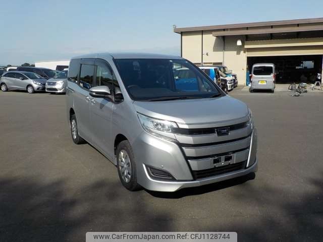 toyota noah 2018 -TOYOTA--Noah DBA-ZRR85G--ZRR85-0090967---TOYOTA--Noah DBA-ZRR85G--ZRR85-0090967- image 1