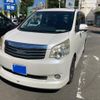 toyota noah 2010 CFJ1673841 image 1