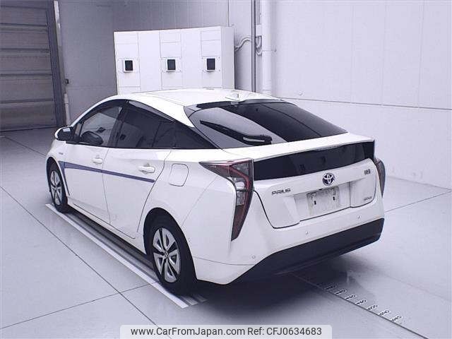 toyota prius 2016 -TOYOTA--Prius ZVW55-8002638---TOYOTA--Prius ZVW55-8002638- image 2