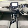 toyota c-hr 2023 CFJ1740835 image 2