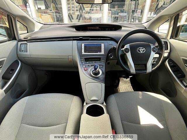 toyota prius 2013 504928-924987 image 1