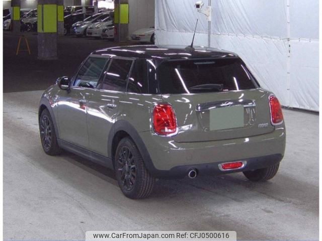 mini mini-others 2020 quick_quick_3BA-XU15MW_WMWXU720202N23496 image 2