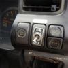 isuzu elf-truck 2000 22120818 image 33