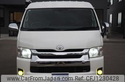toyota hiace-wagon 2014 GOO_JP_700120021230250602002