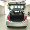 toyota vitz 2011 ENHANCEAUTO_1_ea300875 image 13