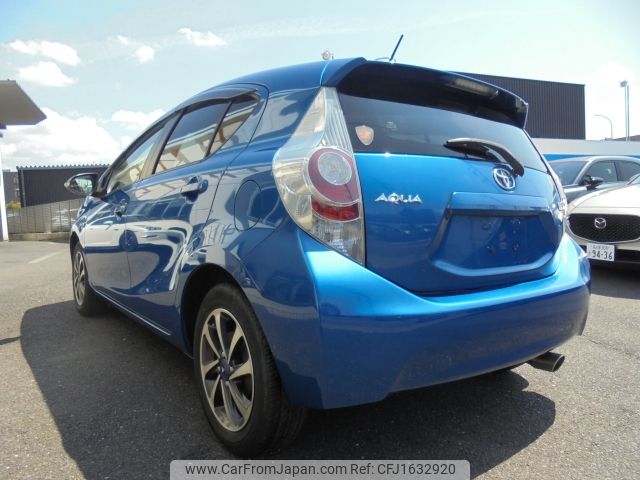 toyota aqua 2014 CFJ1632920 image 2