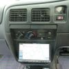 toyota hilux-sports-pick-up 2003 GOO_NET_EXCHANGE_0504287A30230809W011 image 14