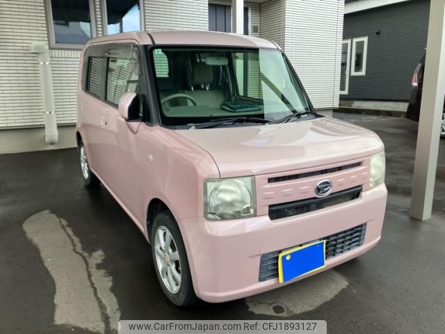 daihatsu move-conte 2013 CFJ1893127 image 2