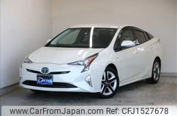 toyota prius 2018 CFJ1527678