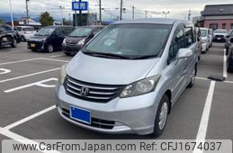 honda freed 2011 CFJ1674037