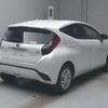 toyota aqua 2022 -TOYOTA--AQUA 6AA-MXPK11--MXPK11-2048211---TOYOTA--AQUA 6AA-MXPK11--MXPK11-2048211- image 2