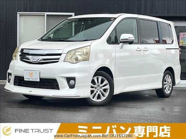 toyota noah 2012 CFJ1557280 image 1