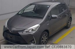 toyota vitz 2017 -TOYOTA--Vitz DAA-NHP130--NHP130-2010847---TOYOTA--Vitz DAA-NHP130--NHP130-2010847-