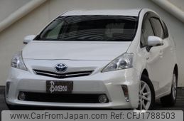 toyota prius-α 2011 CFJ1788503