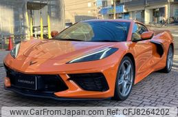 chevrolet-corvette-2022-124349-car_cf71db0e-94da-49fe-a897-9ce6a32d275b