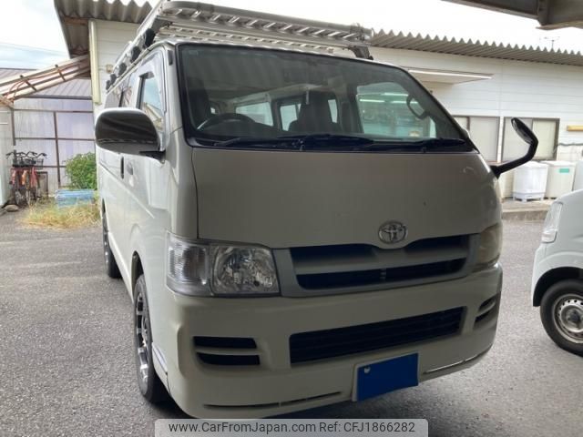 toyota hiace-van 2006 CFJ1866282 image 1