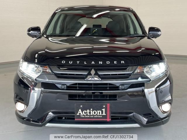 mitsubishi outlander-phev 2016 166 image 2