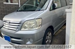 toyota noah 2002 -TOYOTA--Noah TA-AZR60G--AZR60-0029301---TOYOTA--Noah TA-AZR60G--AZR60-0029301-