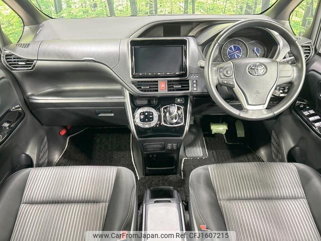 toyota voxy 2018 CFJ1607215 image 2