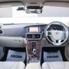 volvo v40 2017 CFJ1824417 image 41