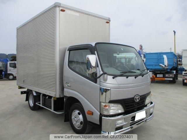 toyota dyna-truck 2011 GOO_NET_EXCHANGE_0700520A30220129W002 image 1