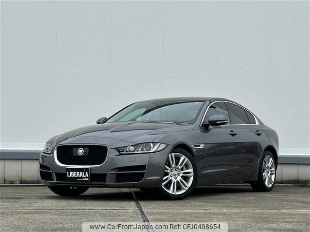 jaguar xe 2015 -JAGUAR--Jaguar XE CBA-JA2GA--SAJAB4AG9GA906073---JAGUAR--Jaguar XE CBA-JA2GA--SAJAB4AG9GA906073- image 1