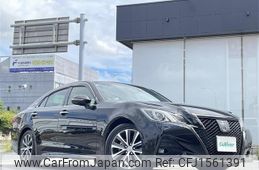 toyota crown 2017 CFJ1561391