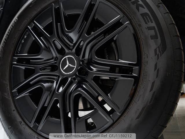 mercedes-benz g-class 2024 quick_quick_7CA-465310C_W1N4653102X006107 image 2