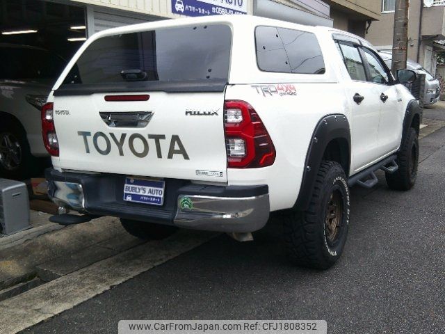 toyota hilux 2017 CFJ1808352 image 2