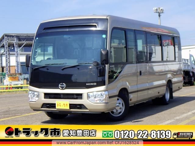 hino liesse 2018 CFJ1628524 image 1