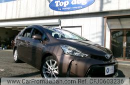 toyota prius-α 2016 CFJ0603236