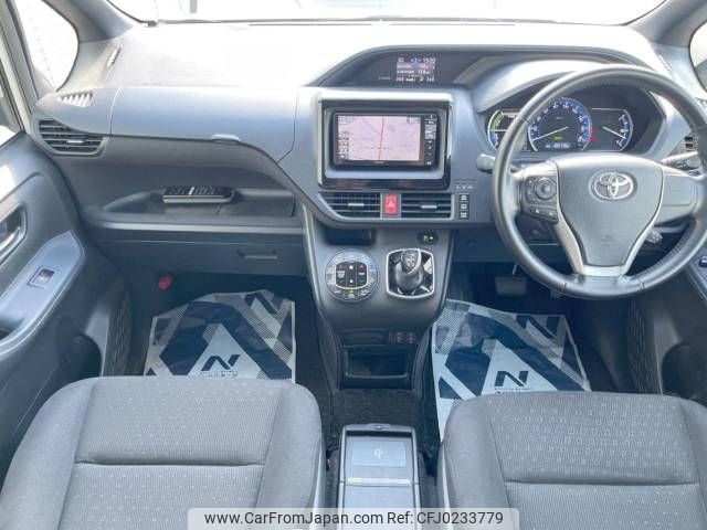 toyota voxy 2014 -TOYOTA--Voxy DAA-ZWR80G--ZWR80-0068760---TOYOTA--Voxy DAA-ZWR80G--ZWR80-0068760- image 2