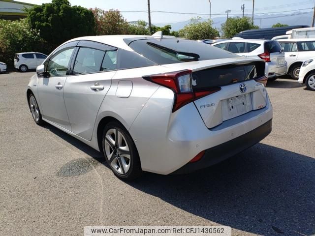 toyota prius 2019 quick_quick_DAA-ZVW51_ZVW51-8065187 image 2